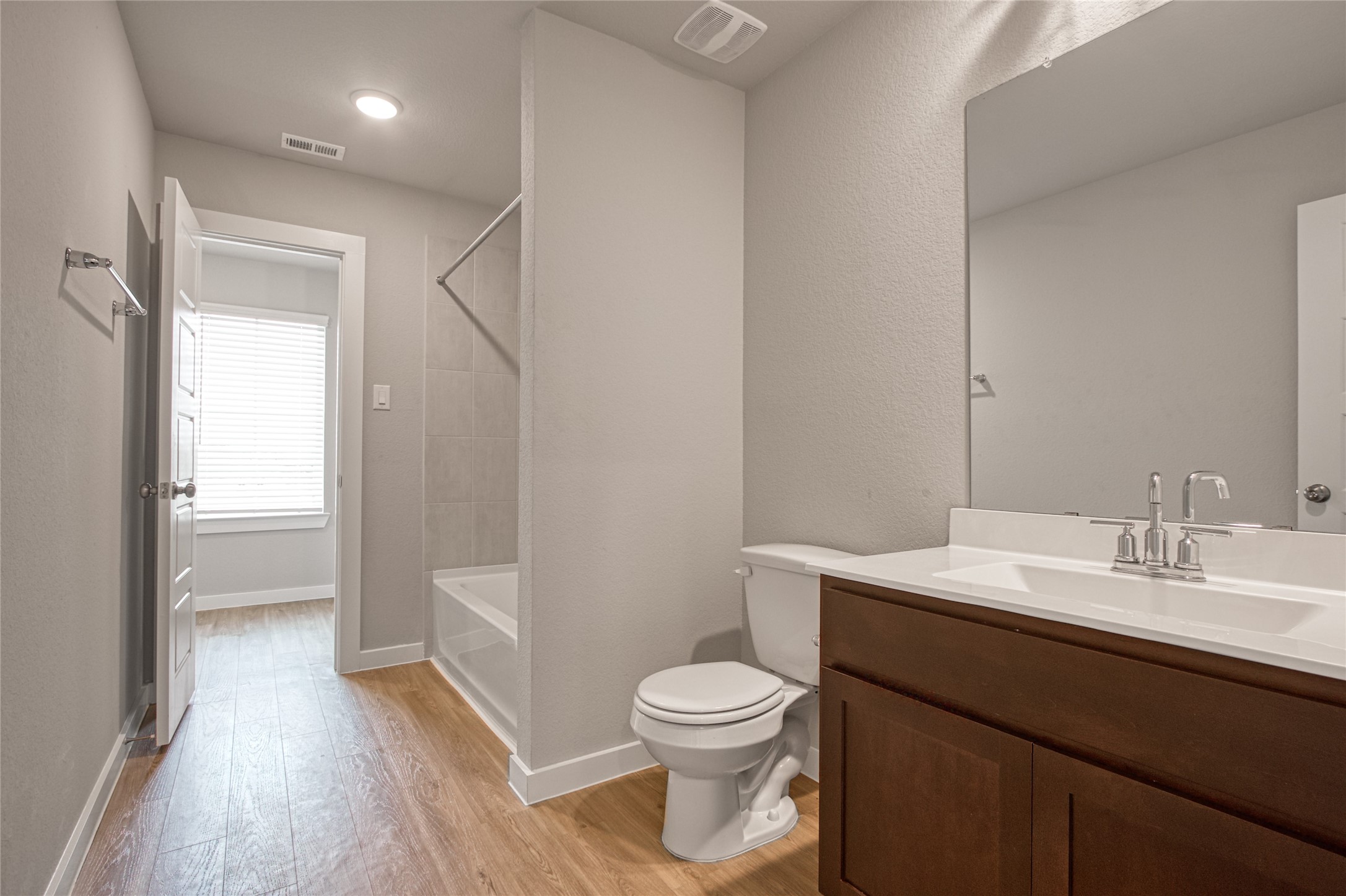 3327 Trl Vw Drive Rosenberg, TX 77471 - Photo 23 of 30 a bathroom with a sink a toilet and shower