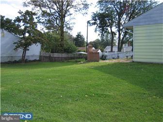 224 Andover Road Fairless Hills, PA 19030 - Photo 12 of 12 Exterior Back
