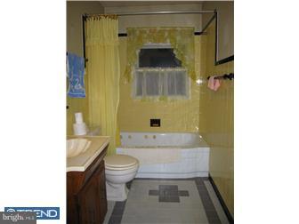 224 Andover Road Fairless Hills, PA 19030 - Photo 6 of 12 Bathroom
