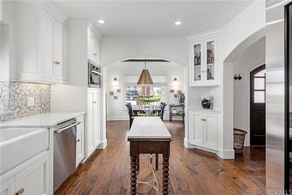 351 Whiting Street El Segundo, CA 90245 - Photo 16 of 60