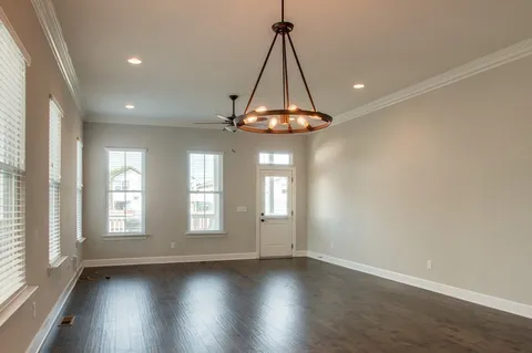 $3,850 | 6011 New York Avenue, Unit A, Nashville, TN 37209