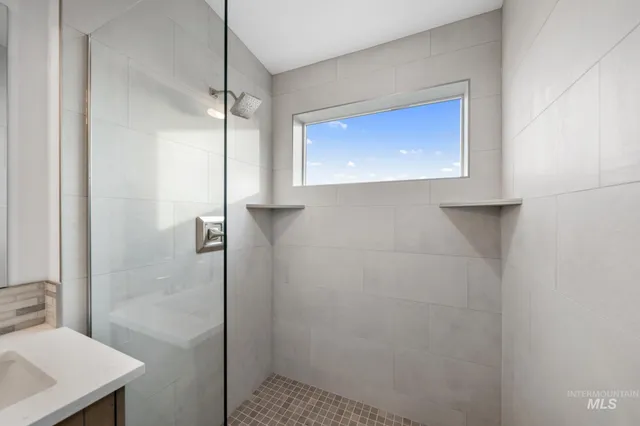 $742,900 | 5281 N River, Garden City, ID 83714