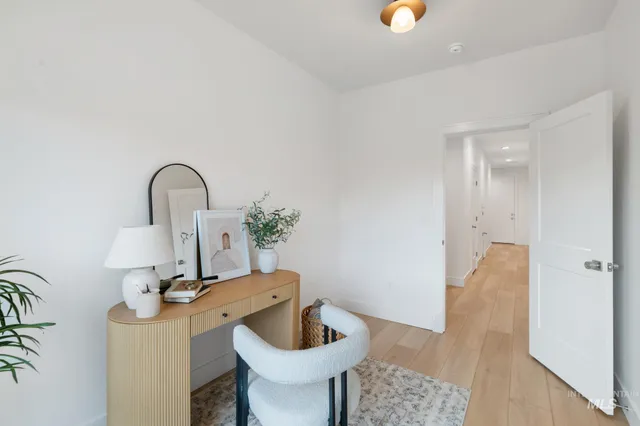 $742,900 | 5281 N River, Garden City, ID 83714