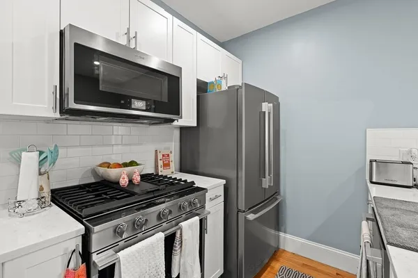 $4,200 | 55 Saxton Street, Unit 1, Boston, MA 02125