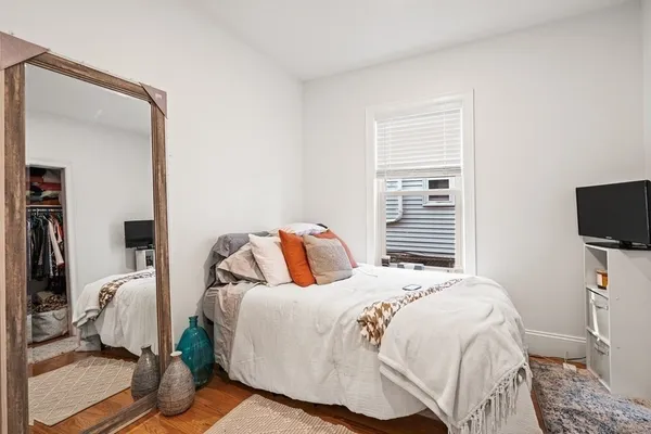 $4,200 | 55 Saxton Street, Unit 1, Boston, MA 02125