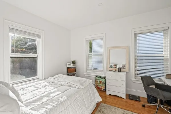 $4,200 | 55 Saxton Street, Unit 1, Boston, MA 02125