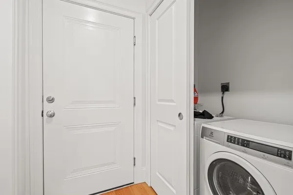 $4,200 | 55 Saxton Street, Unit 1, Boston, MA 02125