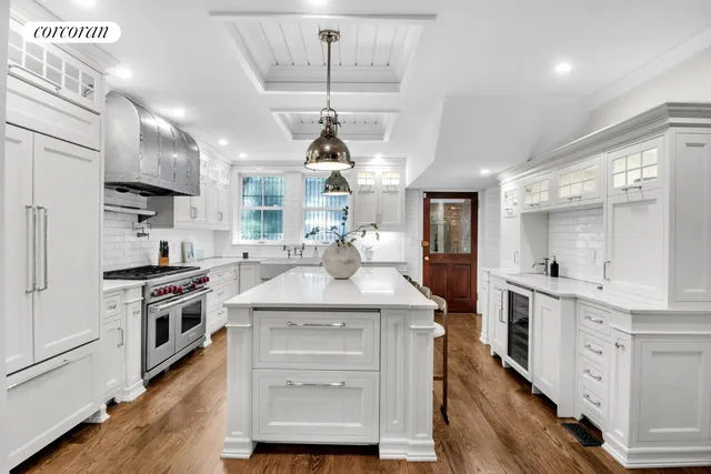 $5,650,000 | 307 East 87th Street | Upper East Side