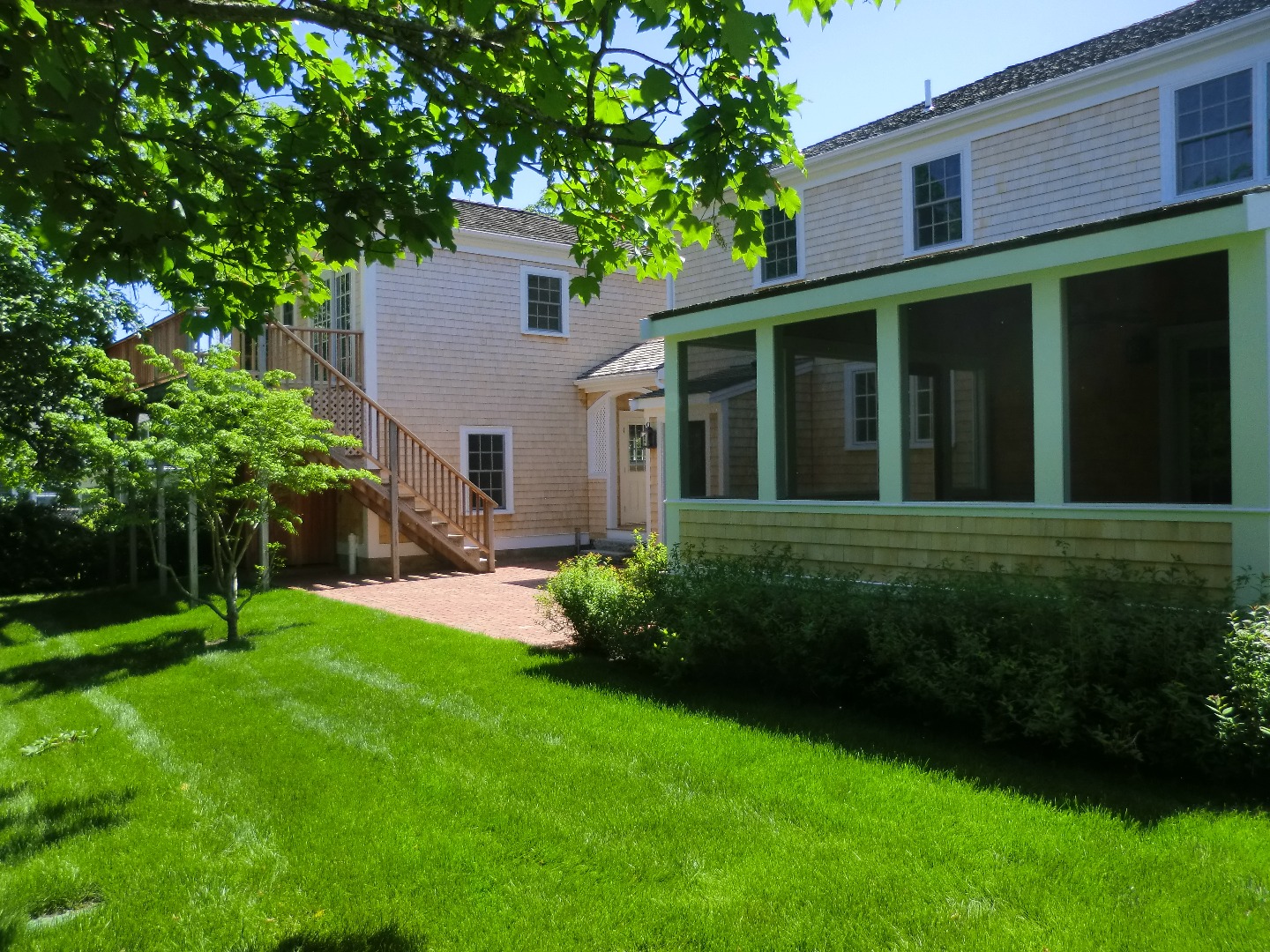 114 South Summer Street Edgartown, MA 02539 - Photo 13 of 102