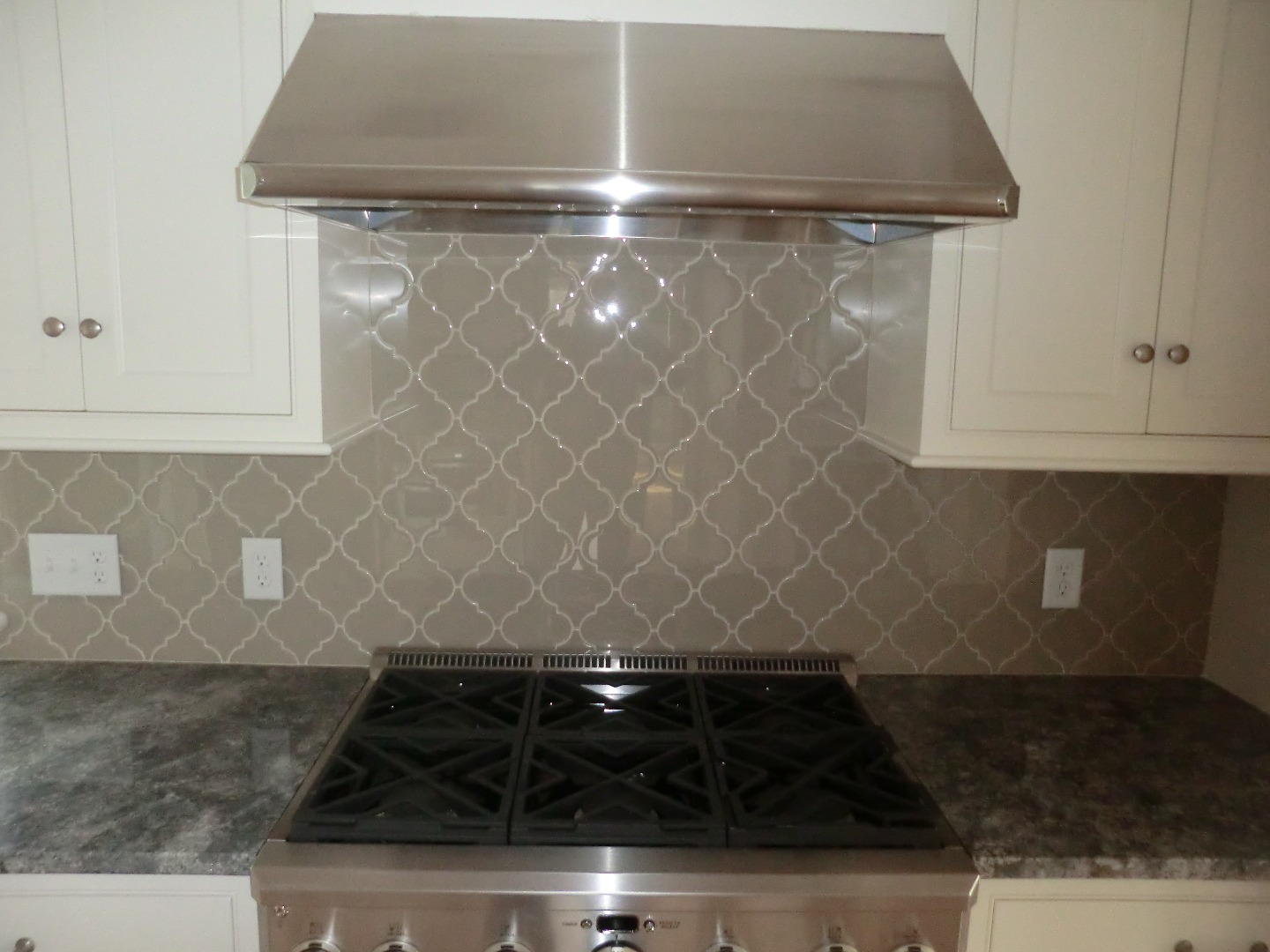 114 South Summer Street Edgartown, MA 02539 - Photo 30 of 102 6 Burner Gas Stove Glass Backsplash