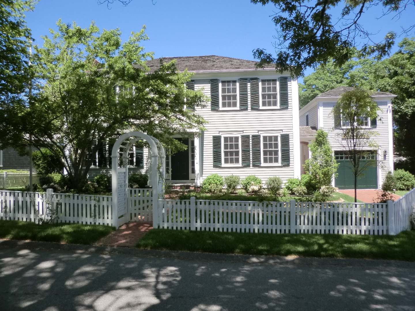 114 South Summer Street Edgartown, MA 02539 - Photo 9 of 102
