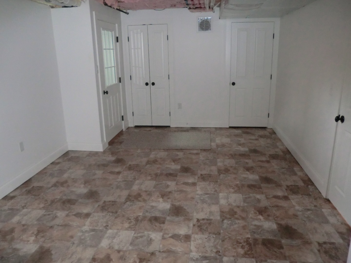 114 South Summer Street Edgartown, MA 02539 - Photo 92 of 102 a view of a small space