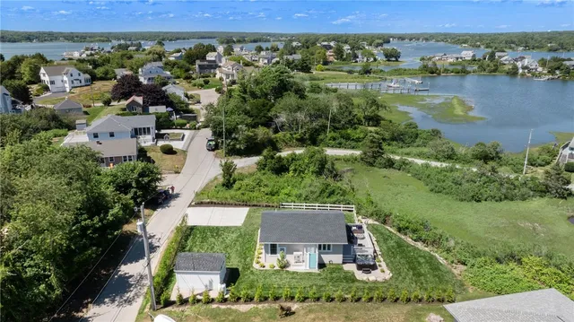 $995,000 | 17 Goose Island Road, Narragansett, RI 02882