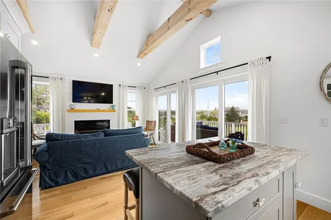 $995,000 | 17 Goose Island Road, Narragansett, RI 02882