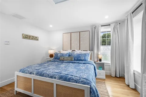 $995,000 | 17 Goose Island Road, Narragansett, RI 02882