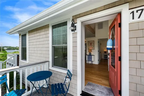 $995,000 | 17 Goose Island Road, Narragansett, RI 02882