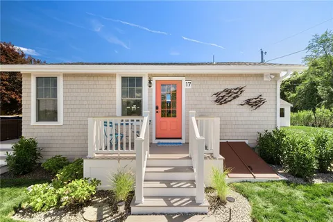 $995,000 | 17 Goose Island Road, Narragansett, RI 02882