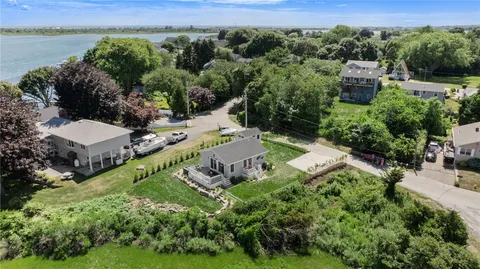 $995,000 | 17 Goose Island Road, Narragansett, RI 02882