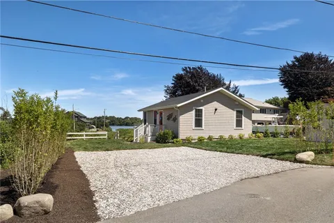 $995,000 | 17 Goose Island Road, Narragansett, RI 02882