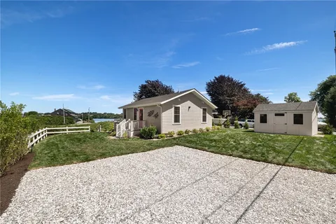 $995,000 | 17 Goose Island Road, Narragansett, RI 02882