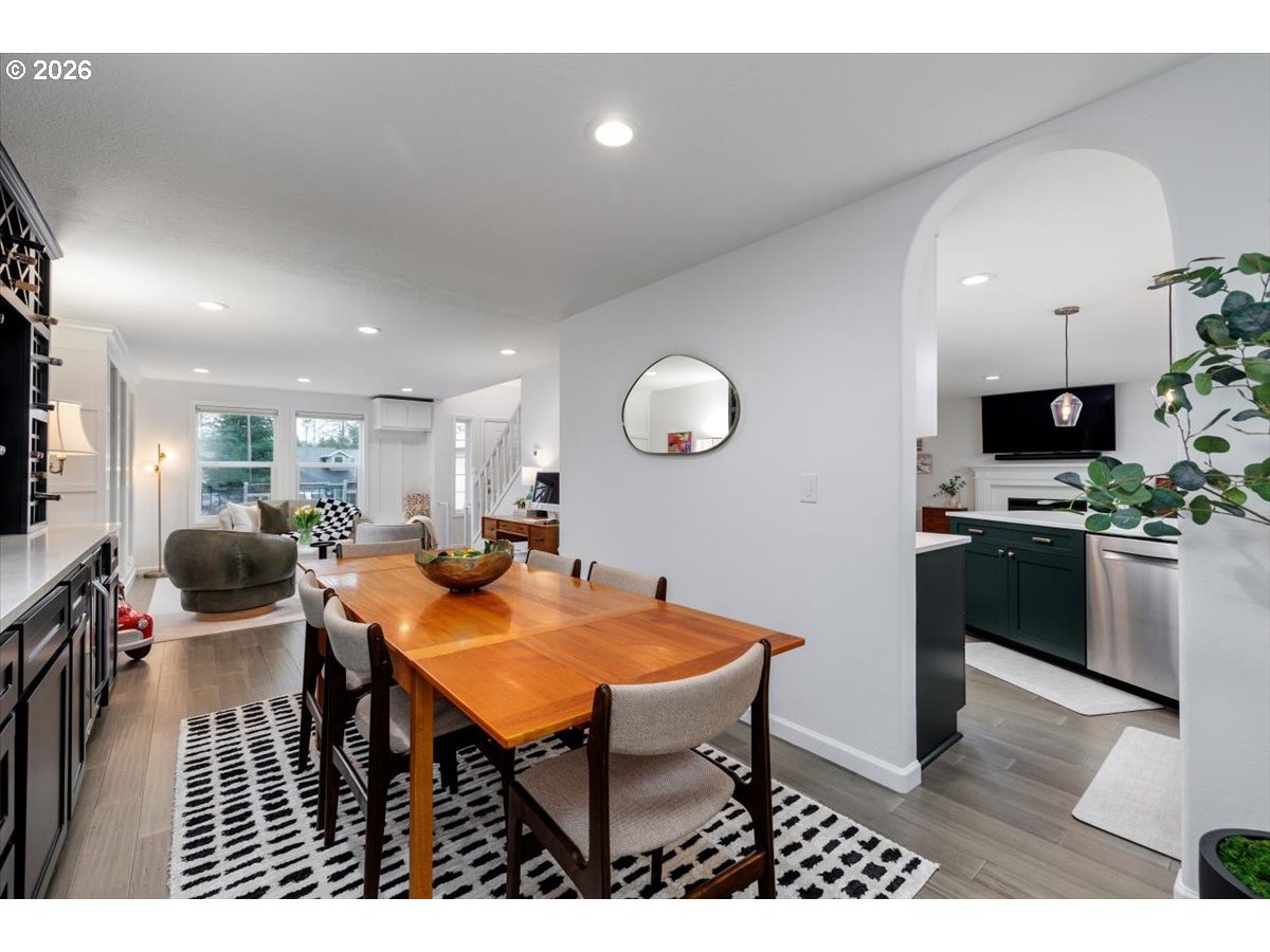 14325 Southwest Spaniel Court Beaverton, OR 97008 - Photo 13 of 42