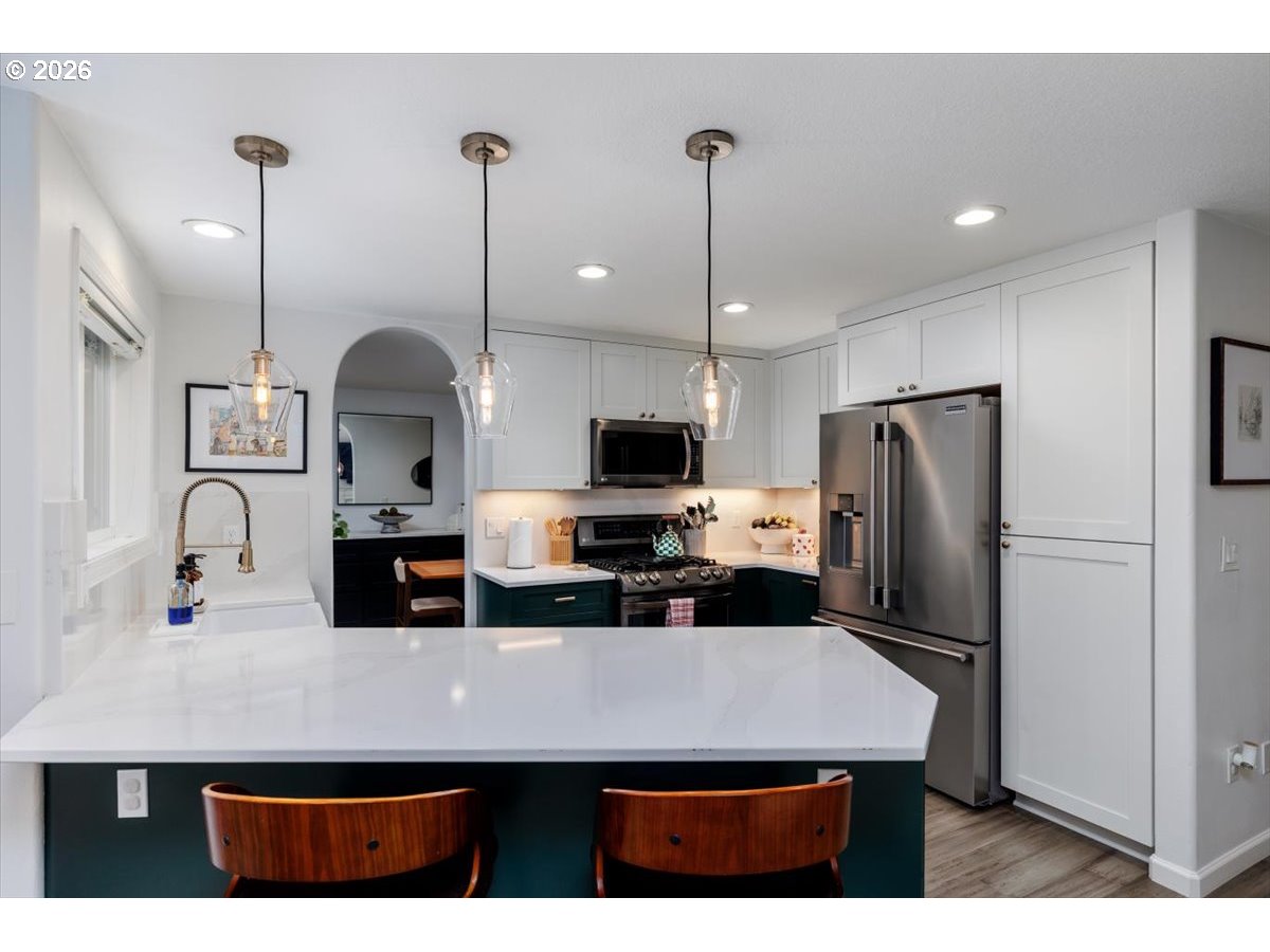 14325 Southwest Spaniel Court Beaverton, OR 97008 - Photo 14 of 42