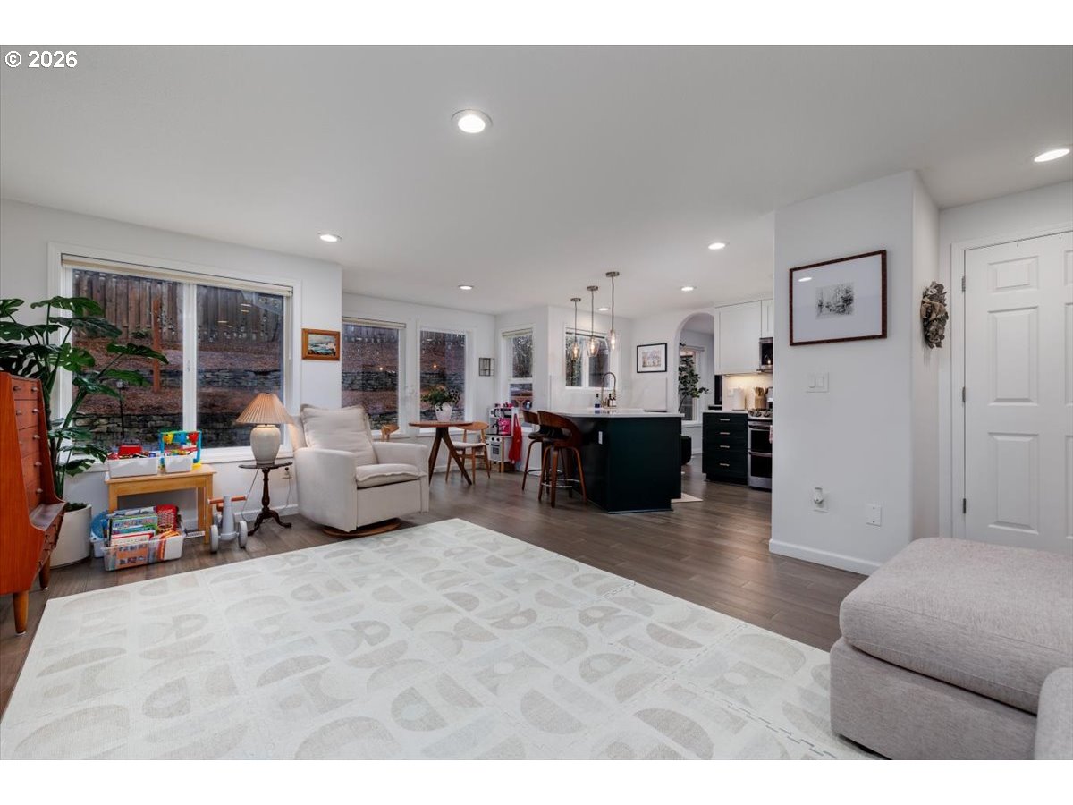 14325 Southwest Spaniel Court Beaverton, OR 97008 - Photo 17 of 42