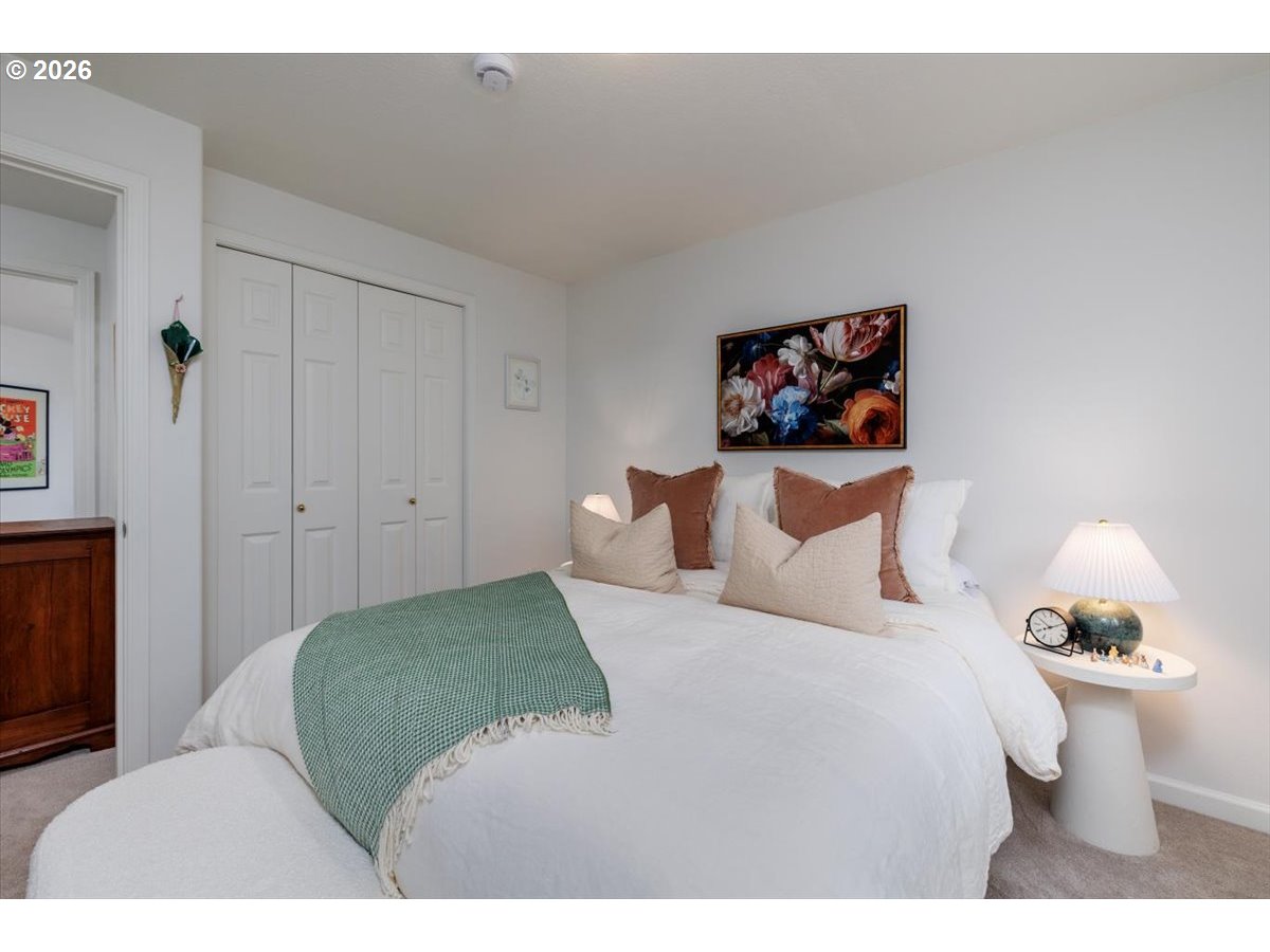 14325 Southwest Spaniel Court Beaverton, OR 97008 - Photo 30 of 42