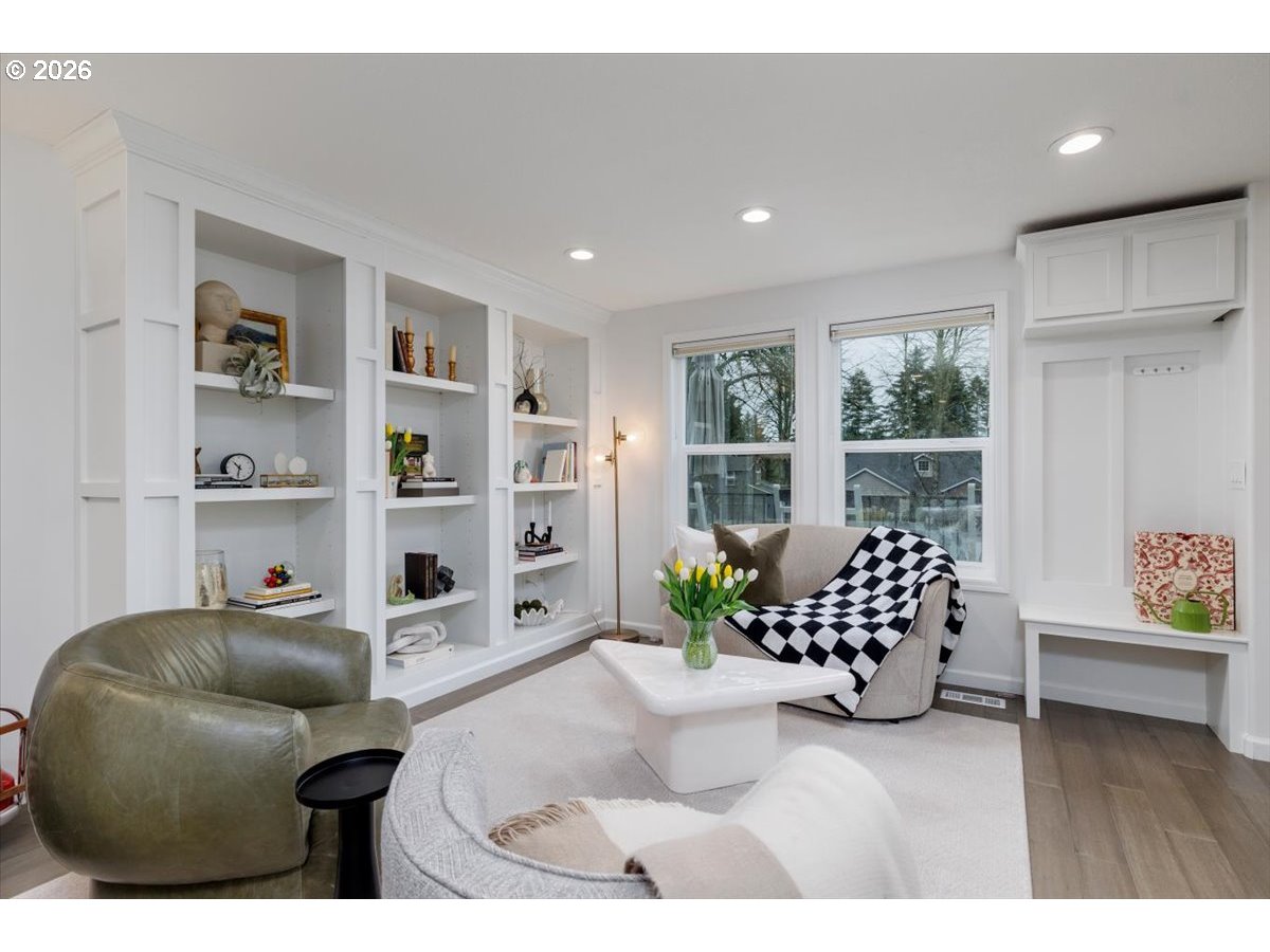 14325 Southwest Spaniel Court Beaverton, OR 97008 - Photo 9 of 42