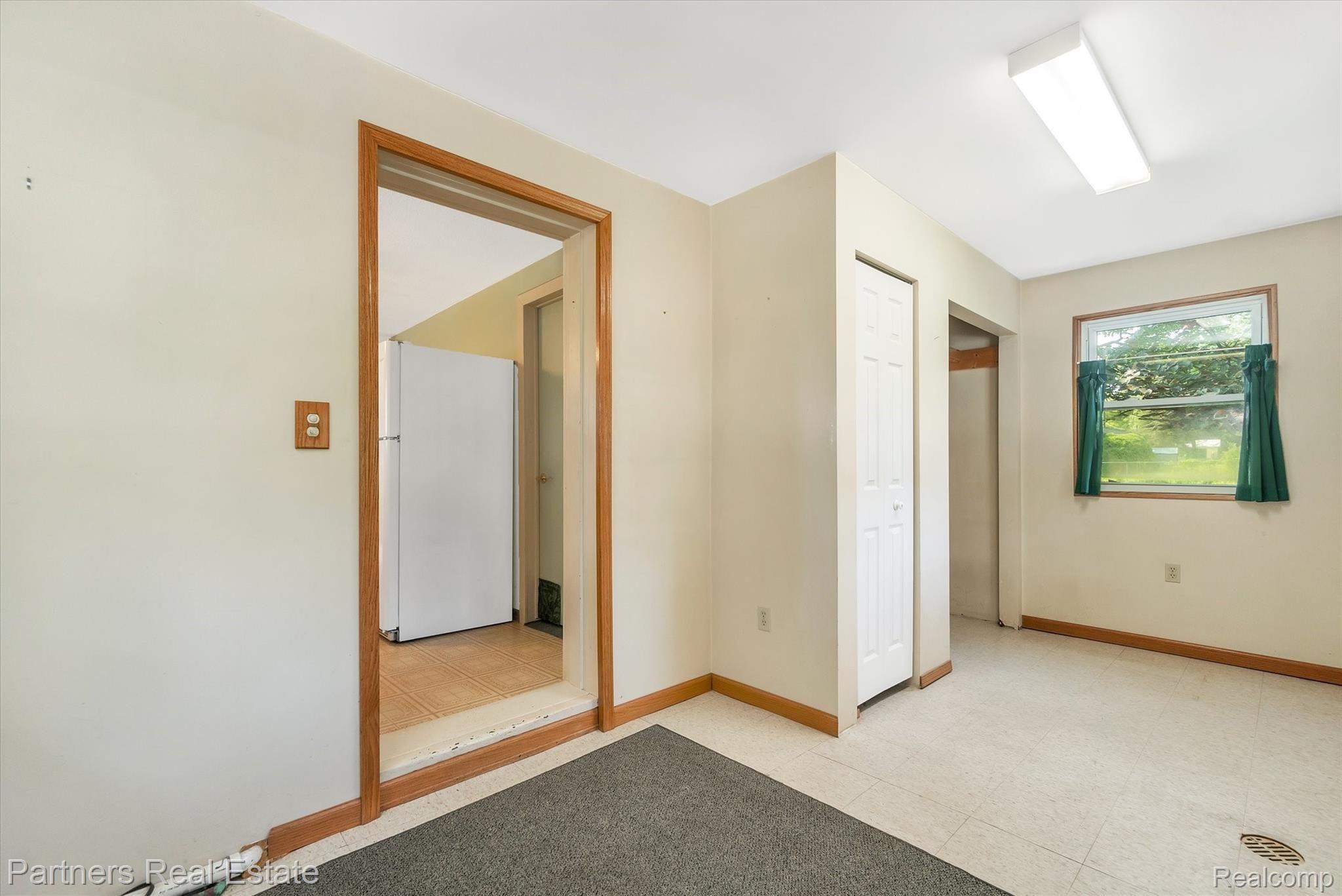 2505 Oak Grove Road Howell, MI 48855 - Photo 24 of 34 Bedroom