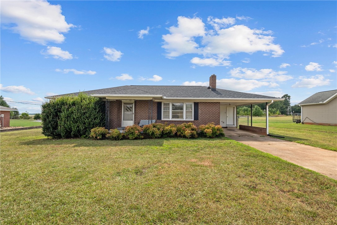 109 Warner Road Anderson, SC 29625 - Photo 1 of 22
