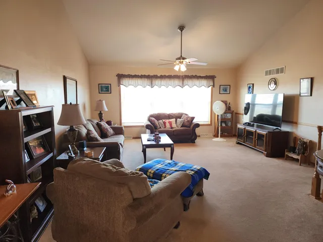 $482,900 | N2261 Richland Road, Monroe, WI 53566