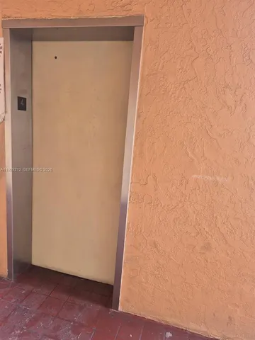 $1,900 | 440 East 23rd Street, Unit 1401, Hialeah, FL 33013