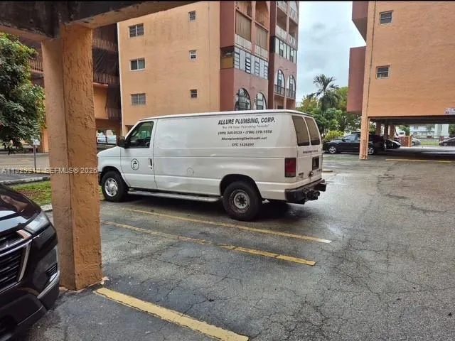 $1,900 | 440 East 23rd Street, Unit 1401, Hialeah, FL 33013