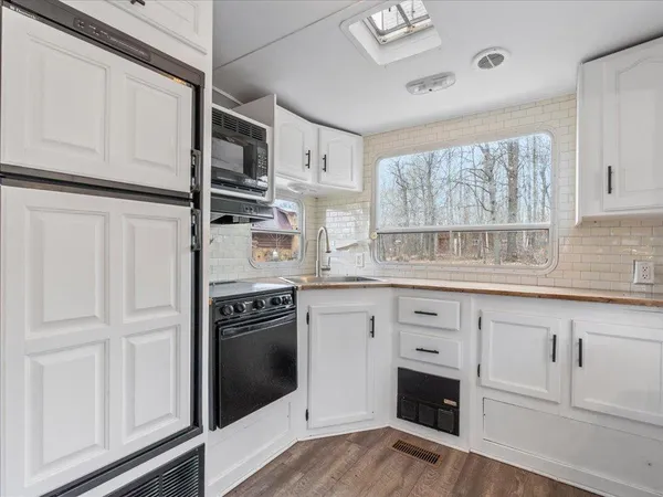 $324,900 | 3895 Division Street West, Backus, MN 56435