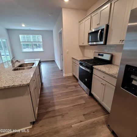 $2,400 | 7120 Foxhollow Lane, Leland, NC 28451