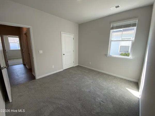 $2,400 | 7120 Foxhollow Lane, Leland, NC 28451