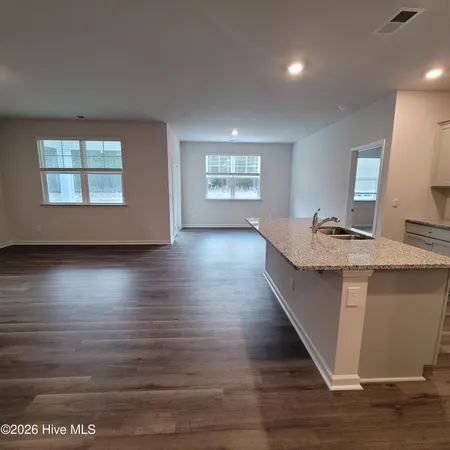 $2,400 | 7120 Foxhollow Lane, Leland, NC 28451