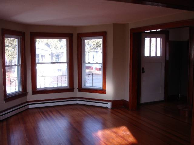 2828 Coniston Road Schenectady, NY 12304 - Photo 4 of 7 Photo 4