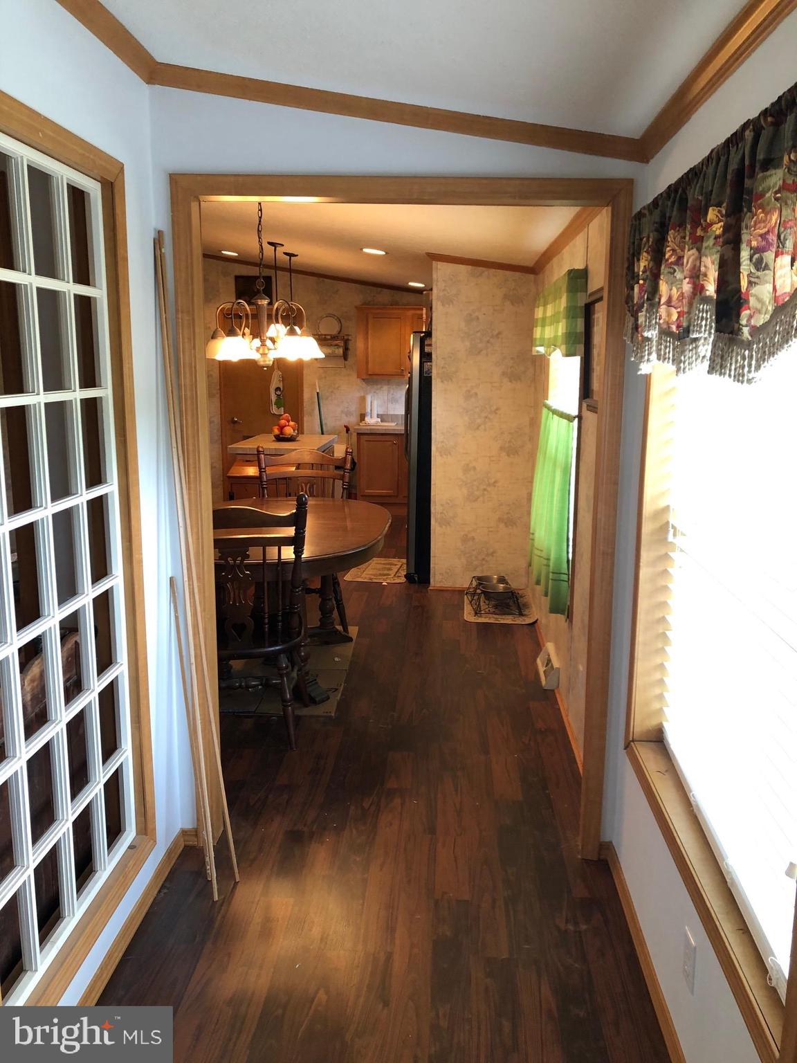 60 Mt Union Road Fayetteville, PA 17222 - Photo 17 of 36 Dining area entrance from foyer.