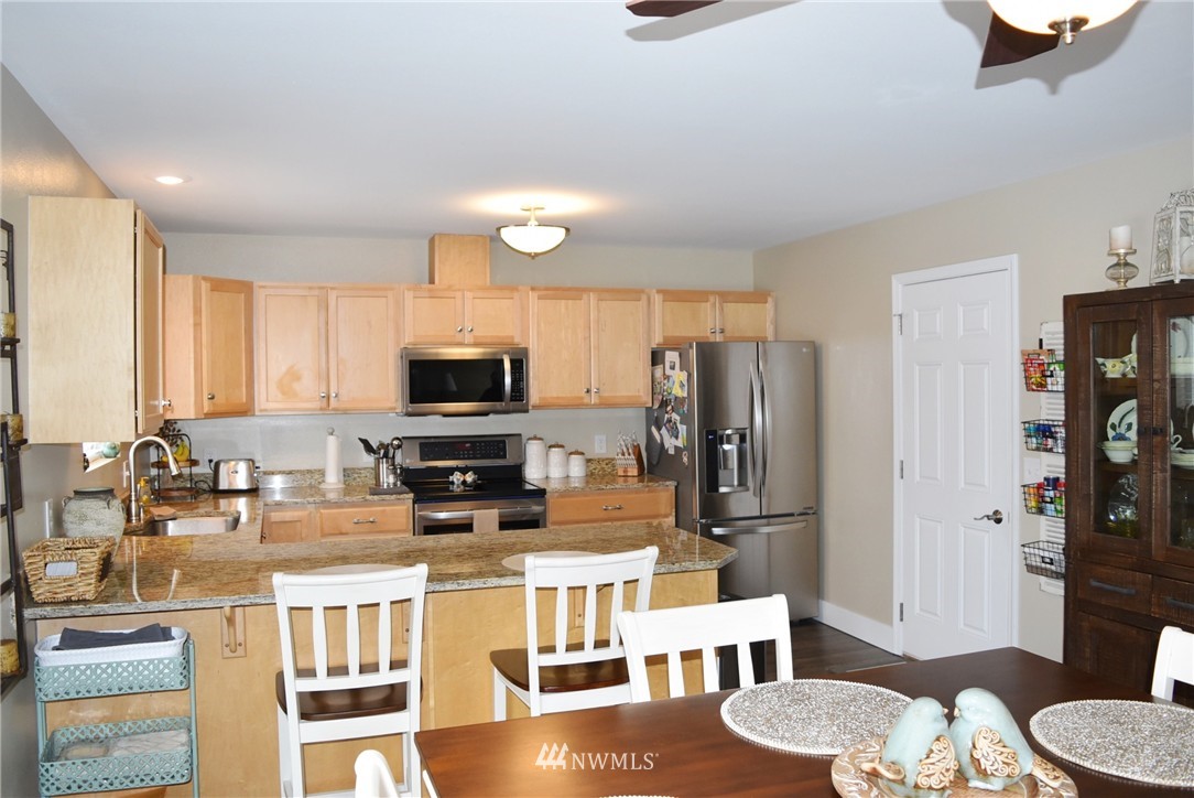1901 Northwood Road Wenatchee, WA 98801 - Photo 2 of 13 Gallery Image 2