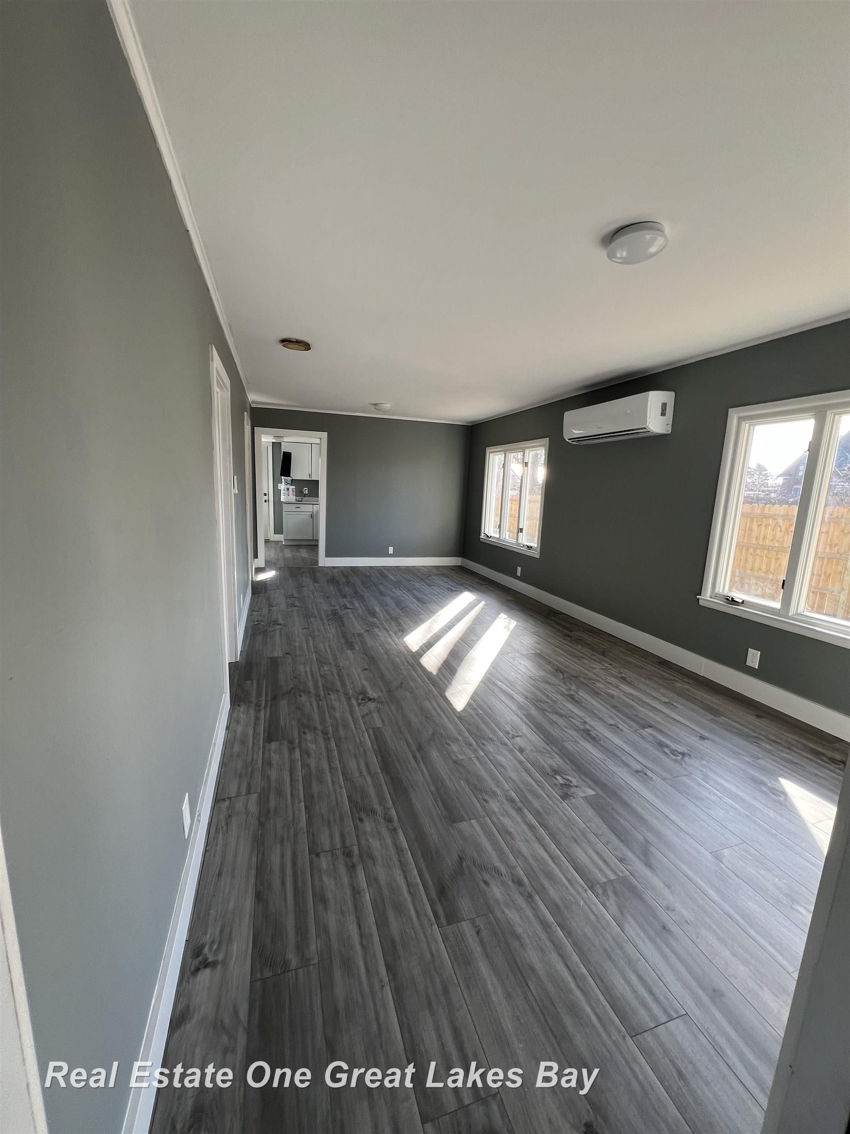 10913 South Hemlock Road Brant, MI 48614 - Photo 6 of 10