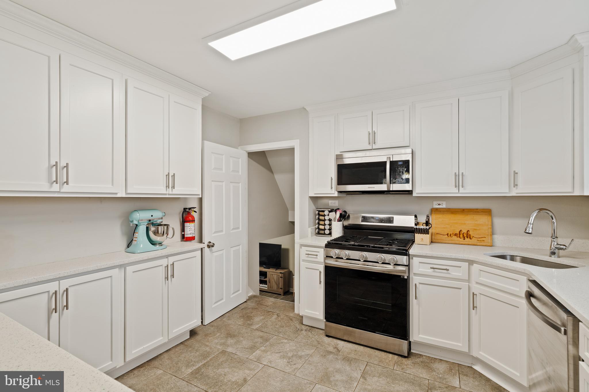 114 North Valleybrook Road Cherry Hill, NJ 08034 - Photo 14 of 41