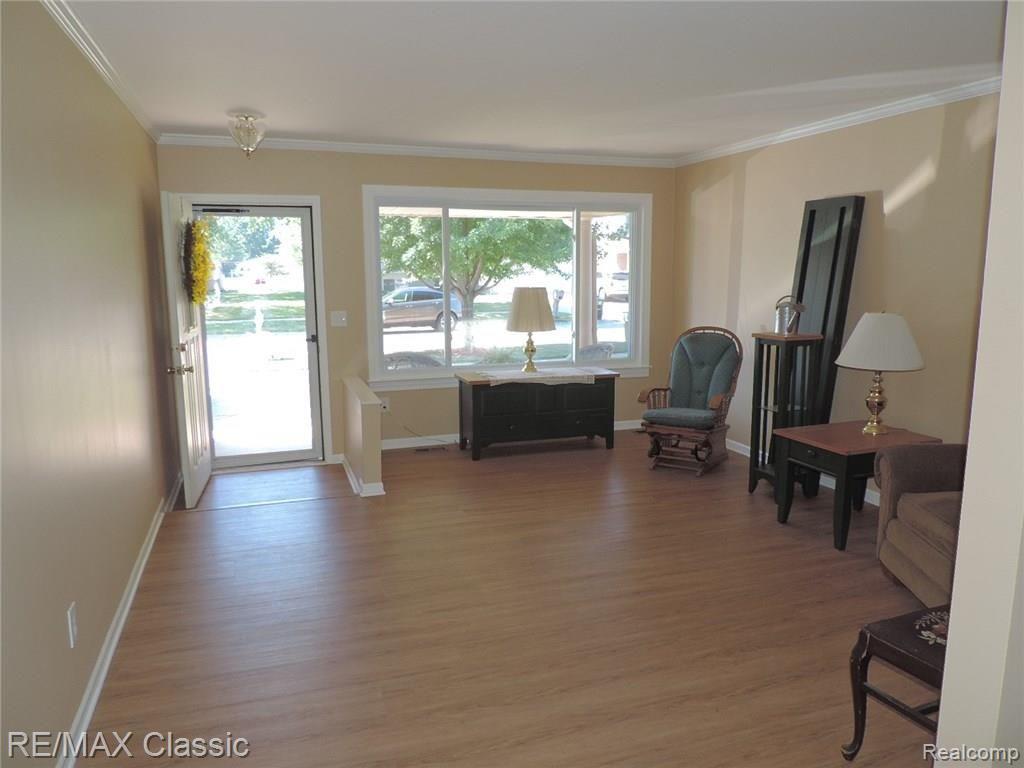 5894 Wedgewood Road Canton, MI 48187 - Photo 3 of 25