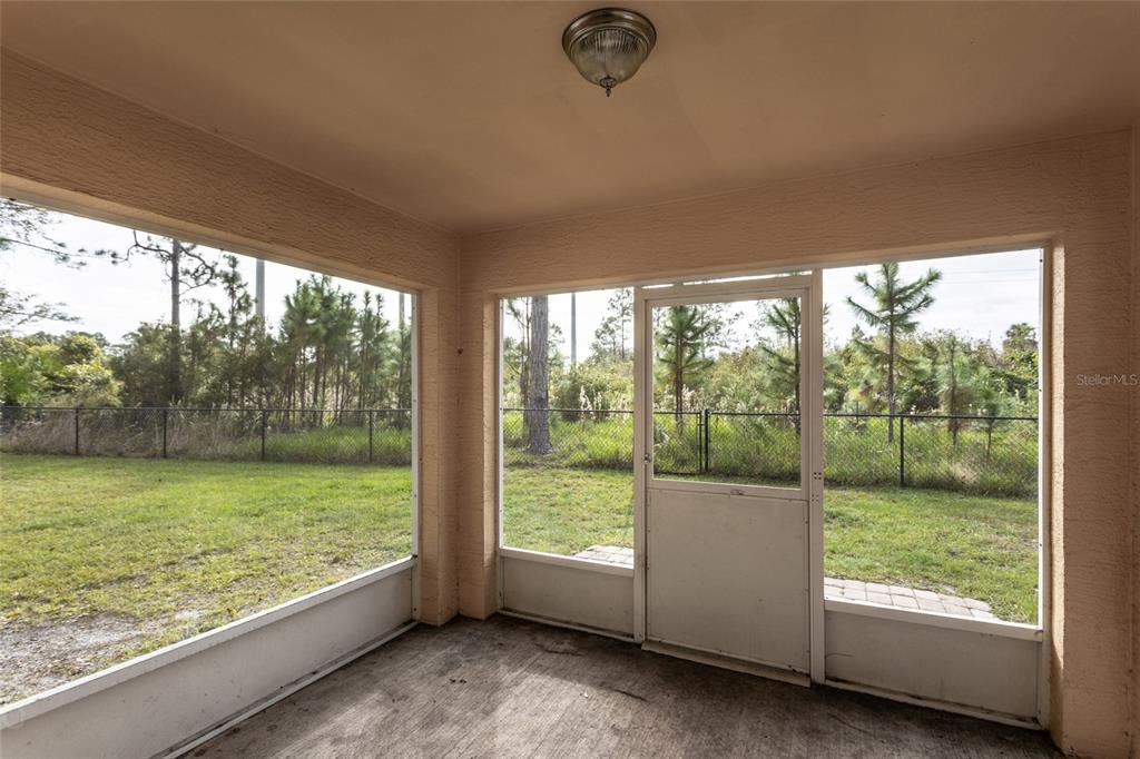 30 Sergeant Court Palm Coast, FL 32164 - Photo 15 of 17