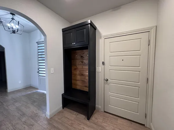 $2,400 | 2726 138th Street, Lubbock, TX 79423