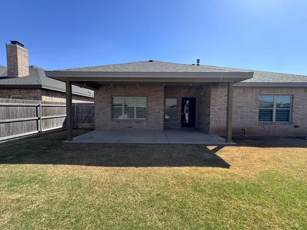 $2,400 | 2726 138th Street, Lubbock, TX 79423