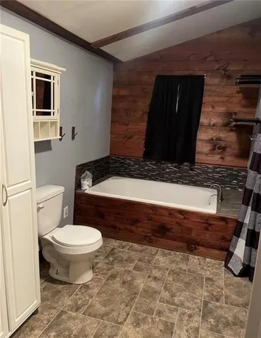 $105,000 | 337 West 1st Street, Cherryvale, KS 67335