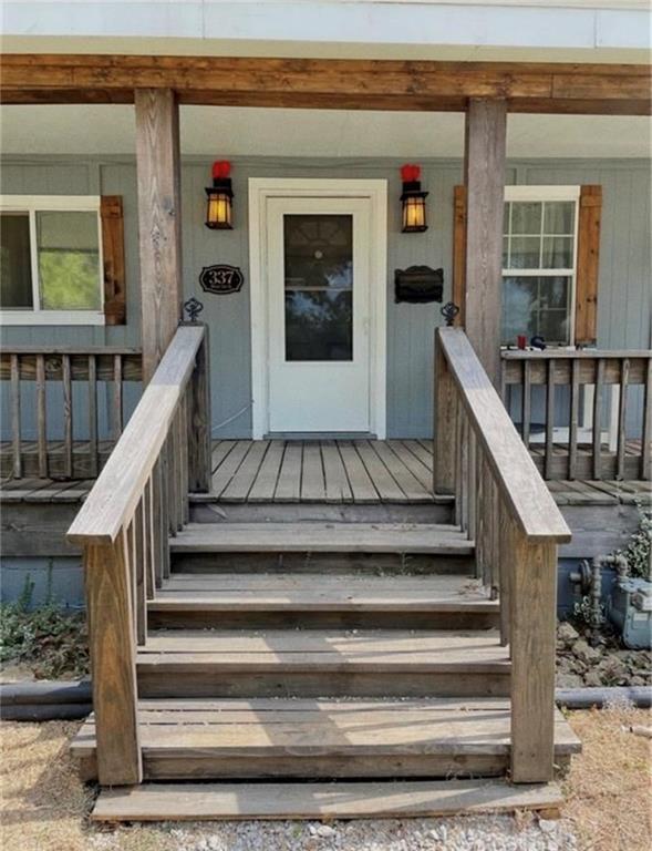 337 West 1st Street Cherryvale, KS 67335 - Photo 2 of 20