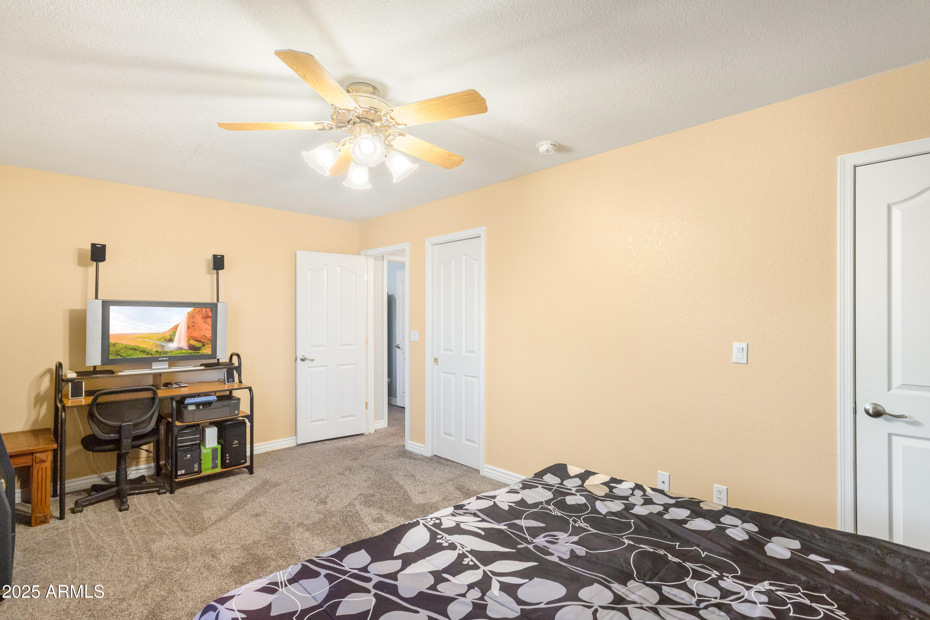 3363 East San Xavier Road Sierra Vista, AZ 85635 - Photo 21 of 56 Bedroom 3